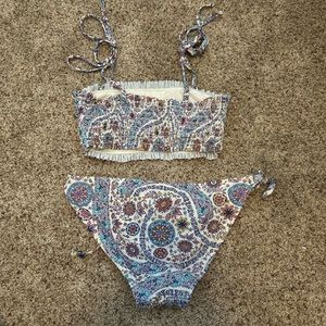 Bathing suit set.